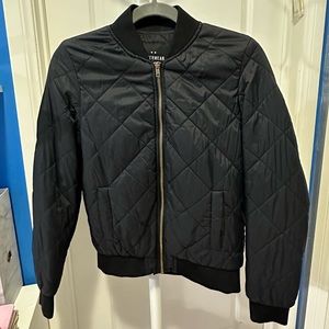 QUILTED NYLON ZIP UP JACKET